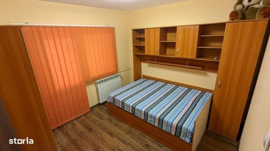 Apartament cu 3 camere decomandat, mobilat în Berceni