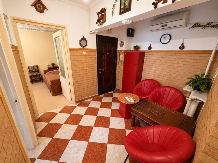 Apartament 3 camere | Piața Sudului | Etaj 3/8 | Bloc reabilitat | Centrala - 2