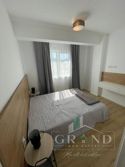 Apartament cu 2 camere semidecomandat, mobilat în Florești