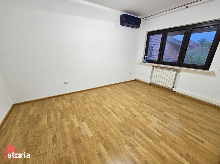 Apartament cu 4 camere în Domenii