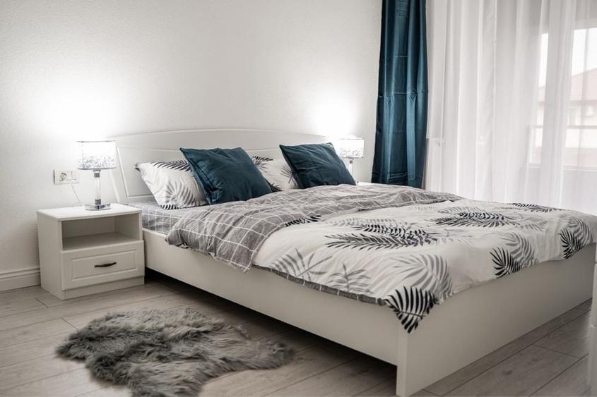 Apartament cu 2 camere decomandat în Dumbrăvița