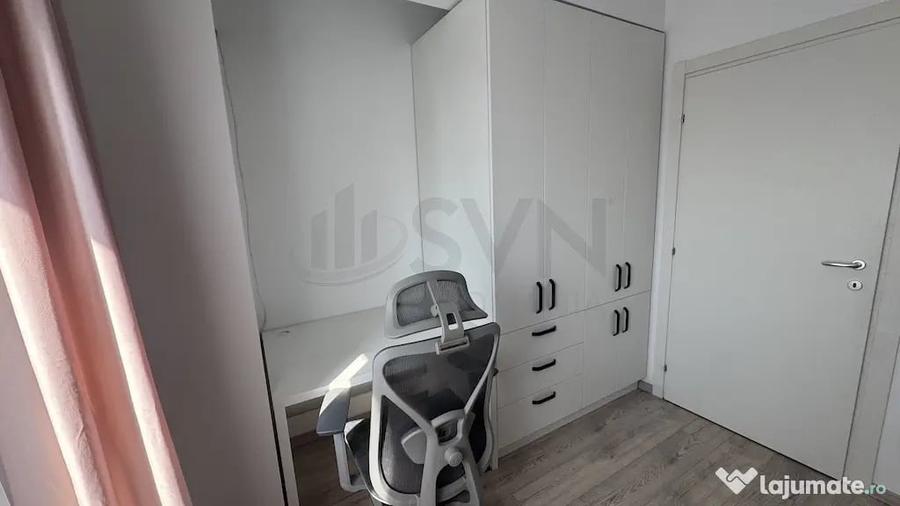 Apartament cu 3 camere decomandat în Sisești
