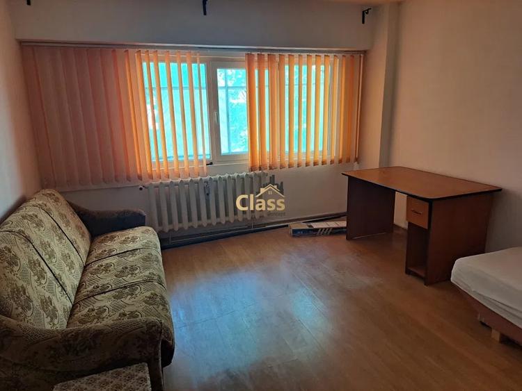 Garsonieră decomandată, mobilată în Mănăștur