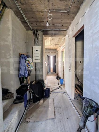 Duplex cu 5 camere cu Canalizare în Viișoara