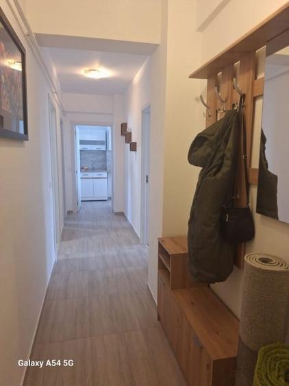 Apartament cu 2 camere decomandat, mobilat în Dancu