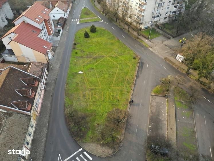 Teren de 905 mp, în Lunei