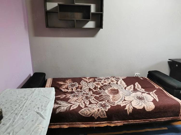 Garsonieră decomandată în Central