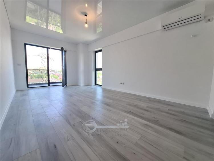 Apartament cu 2 camere semidecomandat în Cug