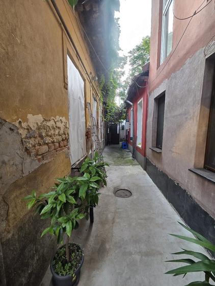 Proprietari vindem casa pe str. Viitorului intre Eminescu si ?tefan cel Mare - 2