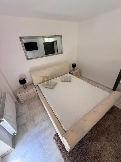 Apartament cu 2 camere semidecomandat, mobilat în Aradului