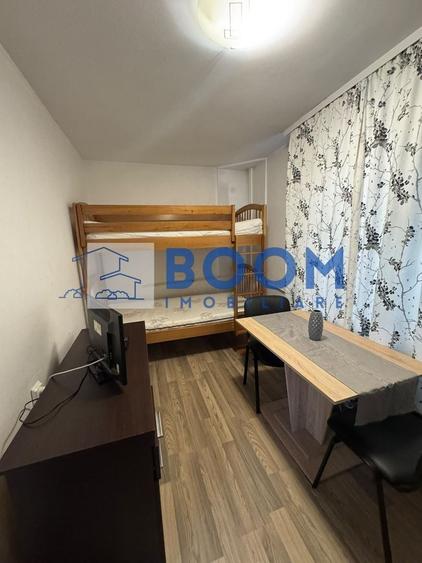 Apartament cu 2 camere decomandat în Petrișor