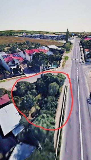 Teren de 400 mp, în Central