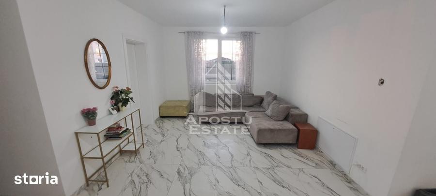 Casă cu 4 camere cu Teren 720 Mp în Moșnița Nouă