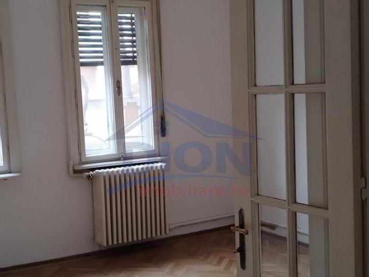 Casă individuală cu 4 camere cu Teren 204 Mp în Floreasca