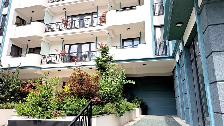 Apartament cu 2 camere decomandat, mobilat în Pipera