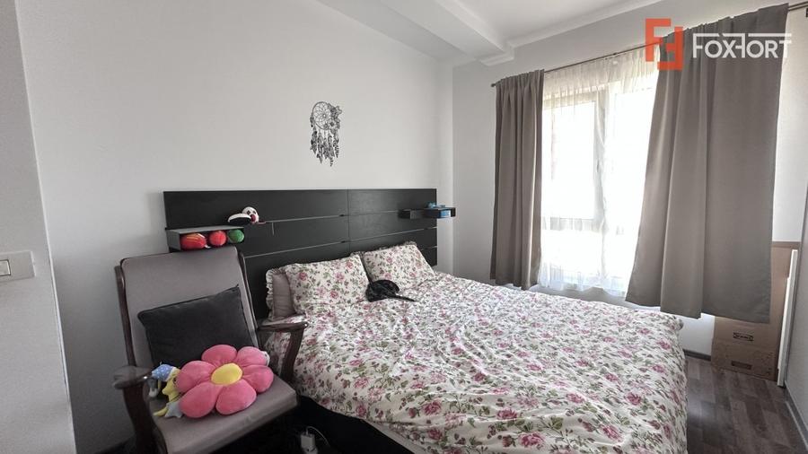 Apartament cu 3 camere decomandat, mobilat în Buziașului