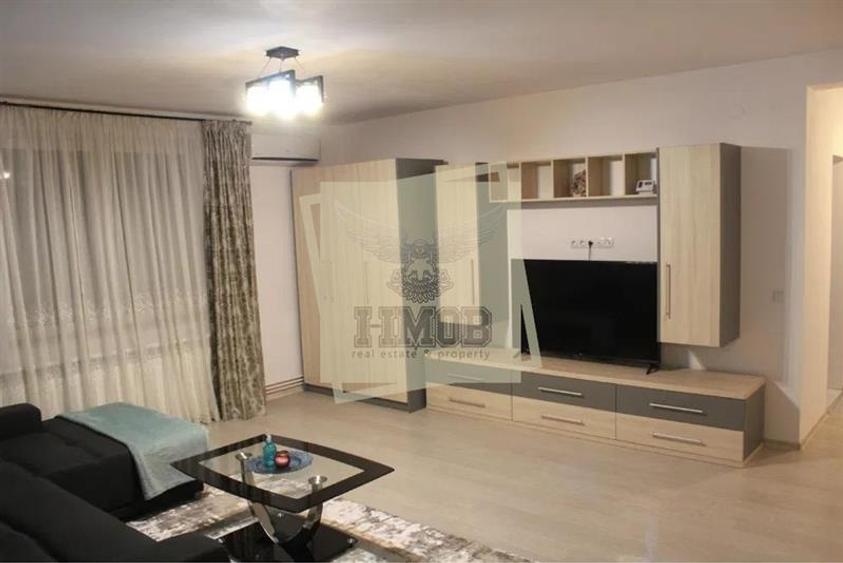 Apartament cu 2 camere decomandat, mobilat în Central