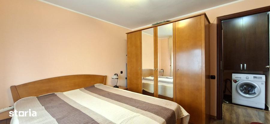 Apartament cu 3 camere decomandat în Mazepa 2