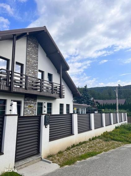 Casă cu 4 camere în Central