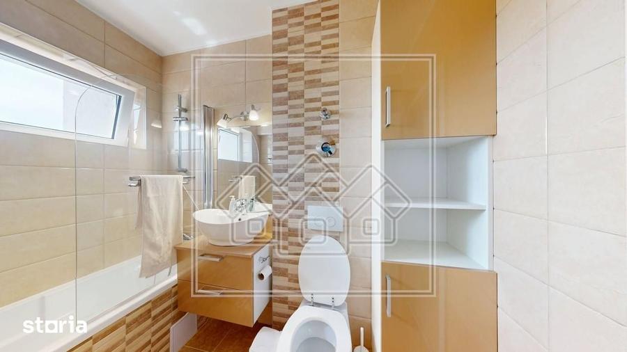 Apartament cu 3 camere, 2 bai si balcon Avangarden - 15