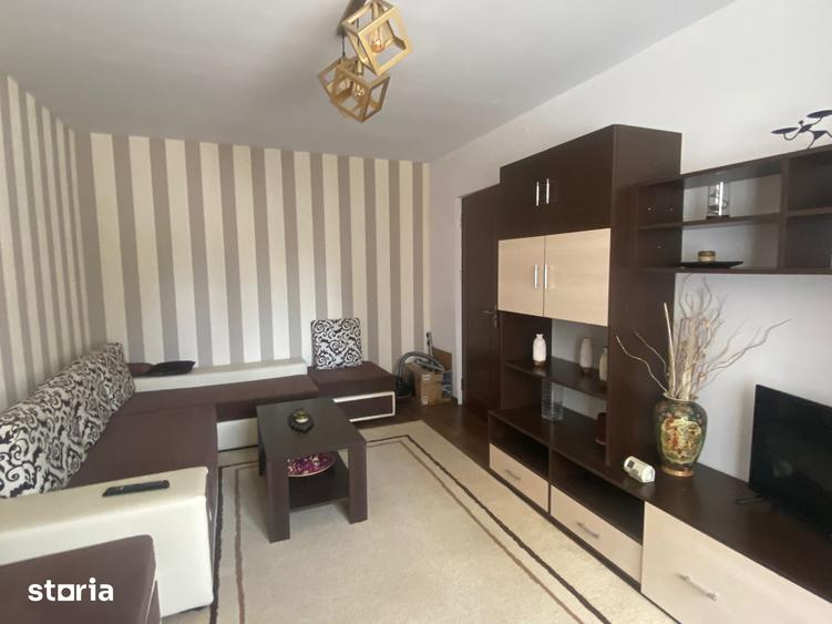 Apartament cu 2 camere decomandat în Bistrița Lac