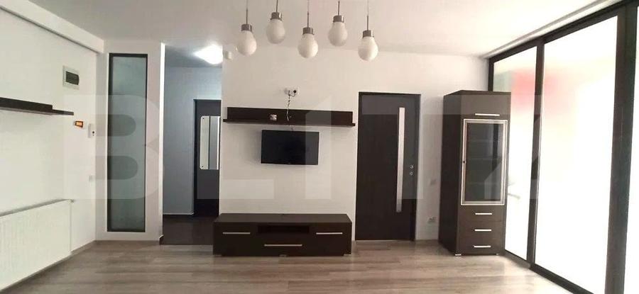 Apartament cu 2 camere semidecomandat, mobilat în Mărăști — fotografia 2