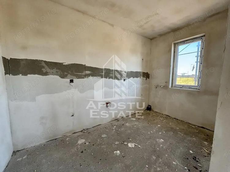 Apartament cu 3 camere semidecomandat în Calea Urseni
