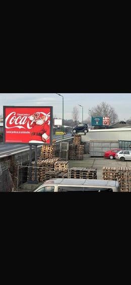 Spațiu comercial, în Central
