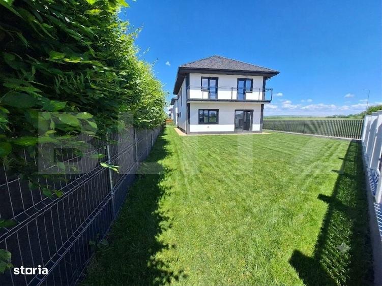 Casă cu 4 camere în Juc-Herghelie