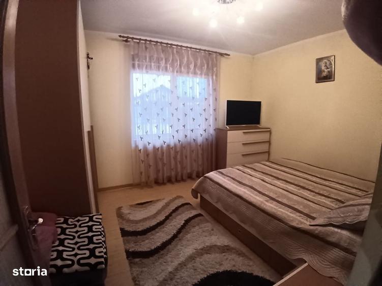 Casă cu 4 camere cu Teren 1000 Mp în Central
