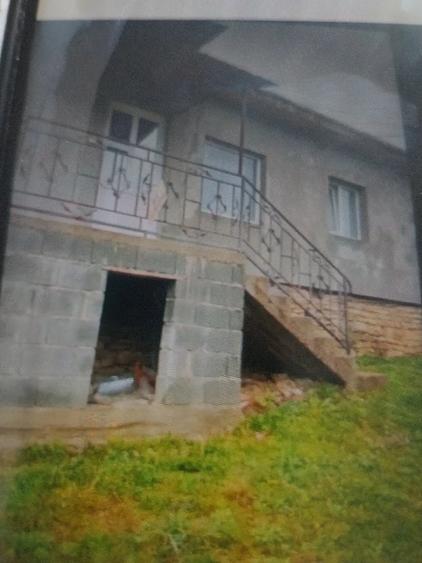Casă cu Teren 800 Mp în Bărbulețu