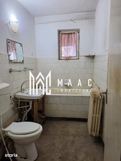 Apartament cu 4 camere decomandat în Traian