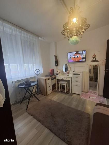 Apartament cu 3 camere decomandat în Ultracentral
