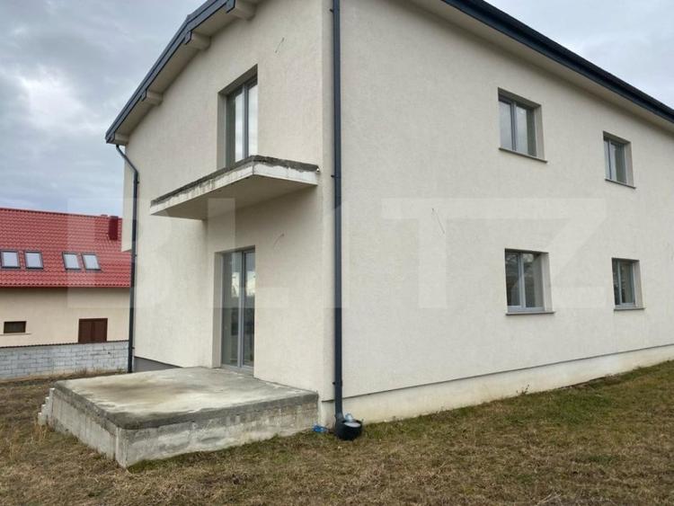 Casă cu 3 camere cu Teren 400 Mp în Burdujeni