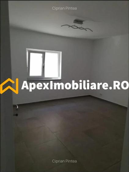 Spațiu comercial, de 270 mp, în Sisești
