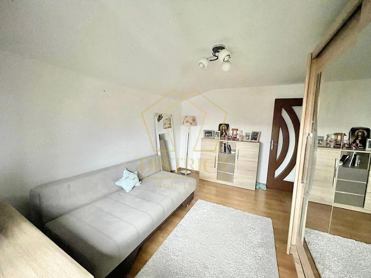 Casă cu 4 camere cu Teren 330 Mp în Central