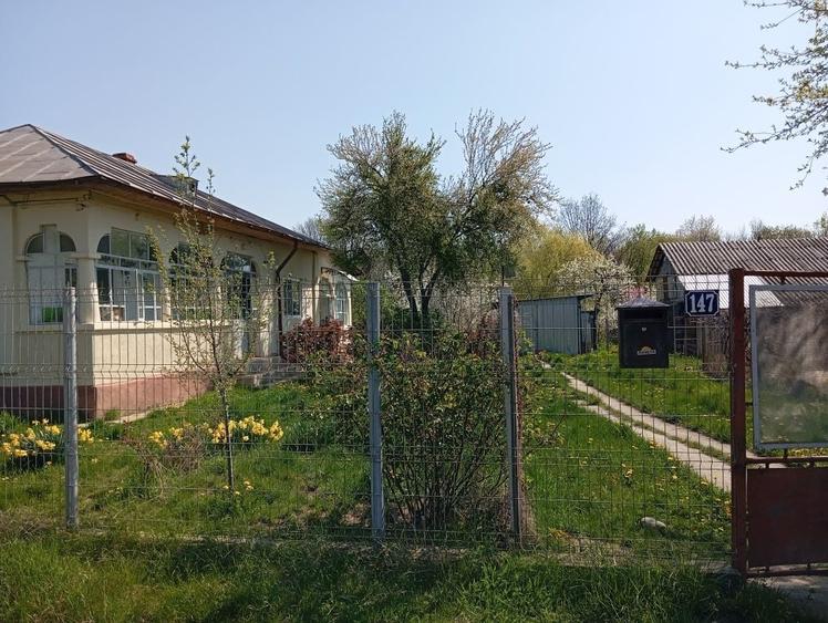 Casă cu 3 camere în Crucișoara