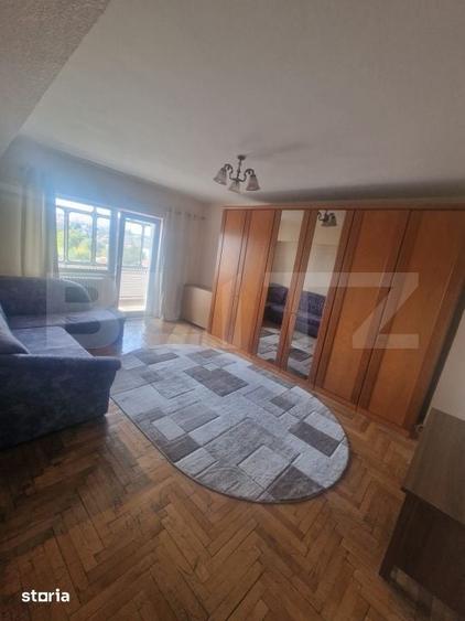 Apartament cu 3 camere decomandat în Bosanci