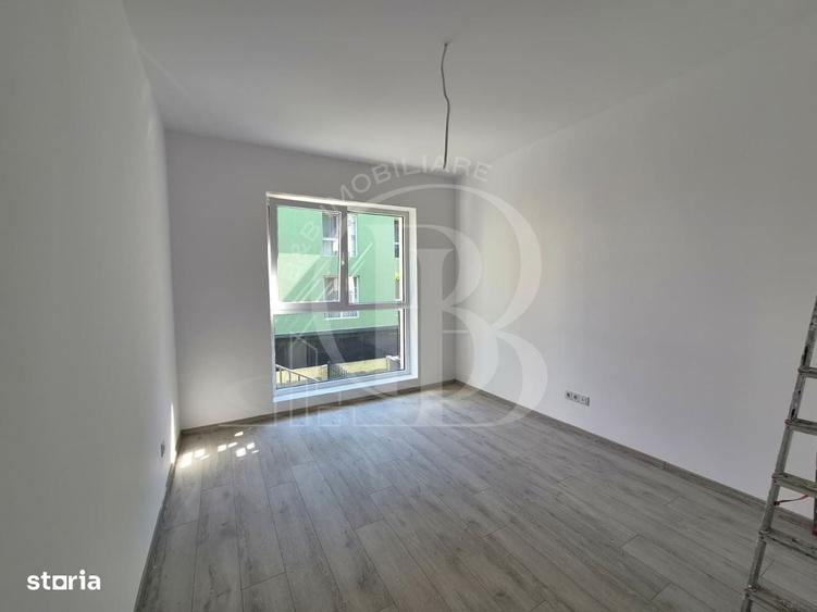 Apartament cu 2 camere decomandat în Titan
