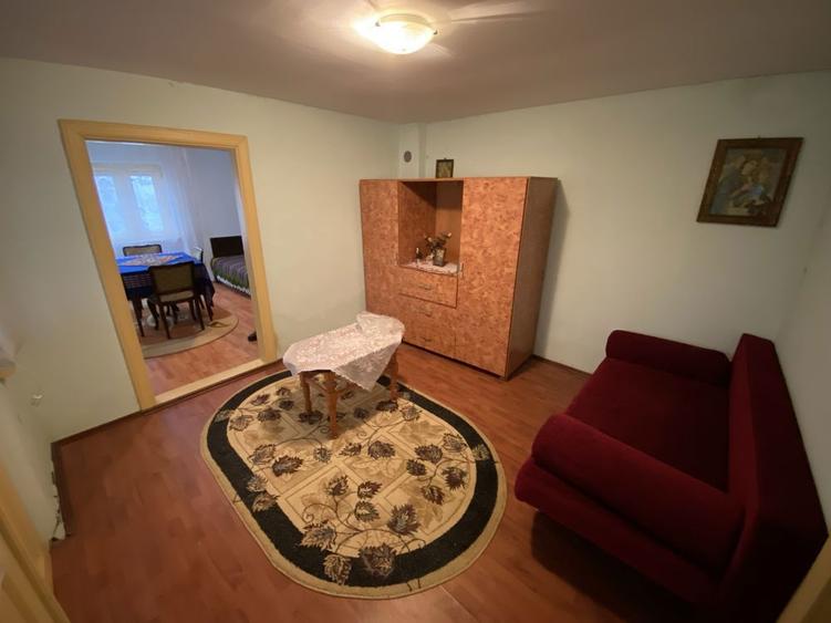 Casă cu 4 camere în Călugăreni