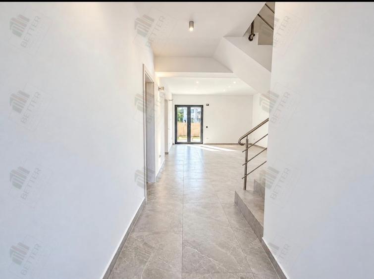 Casă individuală cu 4 camere cu Teren 400 Mp în Berceni