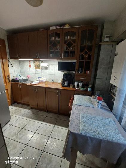 Apartament cu 3 camere în Orizont