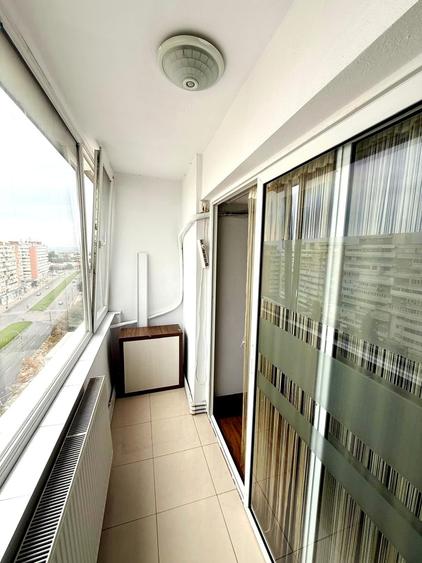 Apartament cu 3 camere decomandat în Mazepa 1