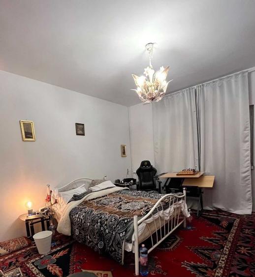 Apartament cu 3 camere decomandat în Foișorul de Foc