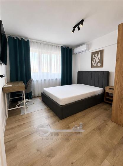 Apartament cu 3 camere decomandat în Piața Unirii