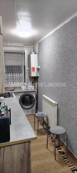 Vand apartament 2 camere