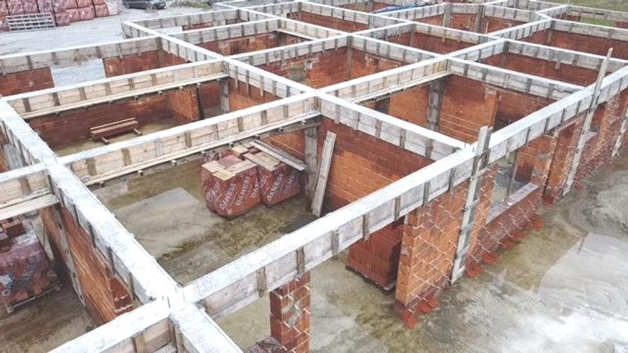 Teren Construcții intravilan de 2655 mp, în Dobrești