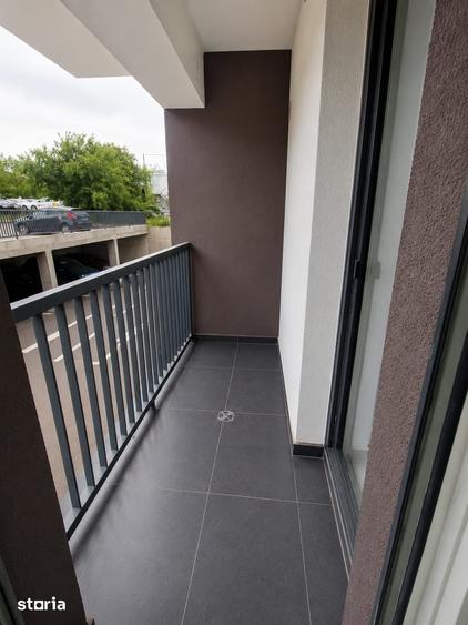 Apartament cu 4 camere în Florești
