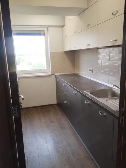 Apartament cu 2 camere semidecomandat în Aurel Vlaicu