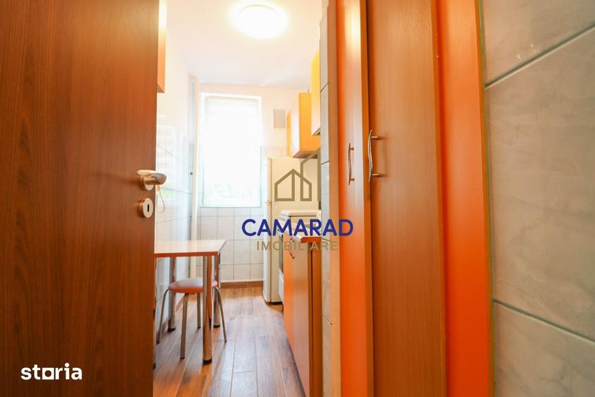 Apartament cu 4 camere decomandat în Drumul Taberei